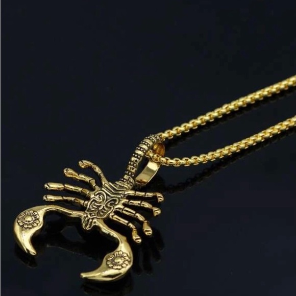 Scorpion Charm Necklace Alloy - Picture 2 of 3
